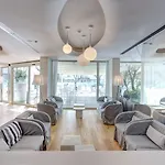 Hotel Majestic