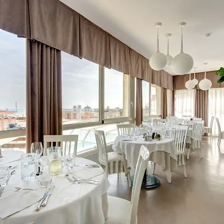 Majestic 3* Milano Marittima