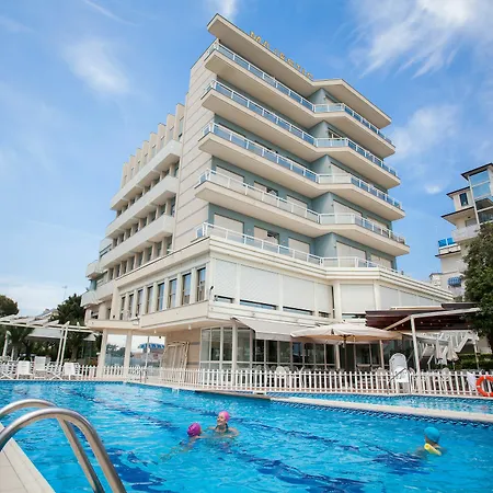 Majestic Hotel