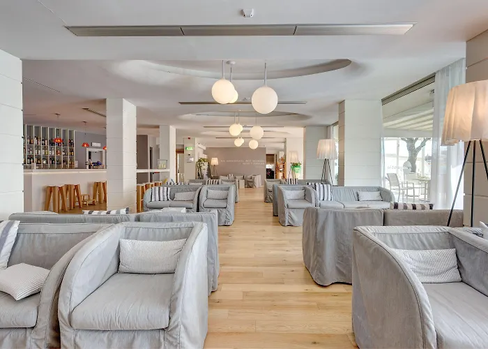 Ξενοδοχείο Majestic